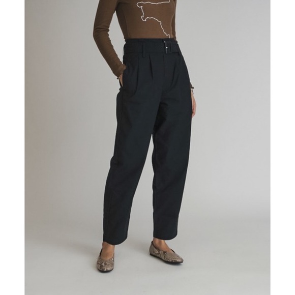 Levi’s TAILORED HIGH LOOSE TAPER WOMEN'S PANTS - Picture 2 of 8